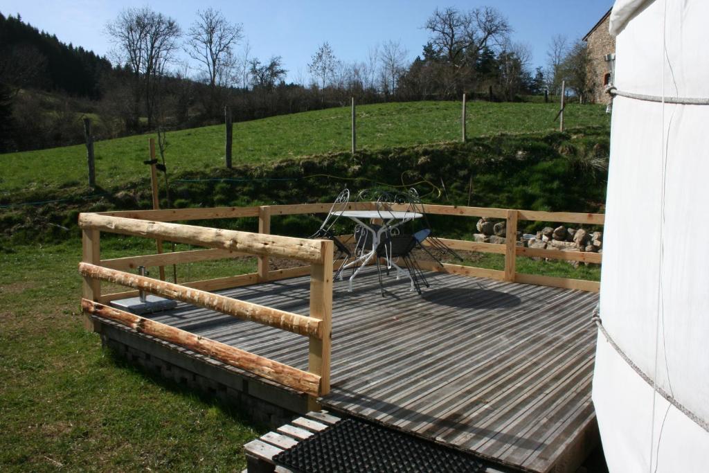 Yourtes En Terrasse Bonneval  Room photo